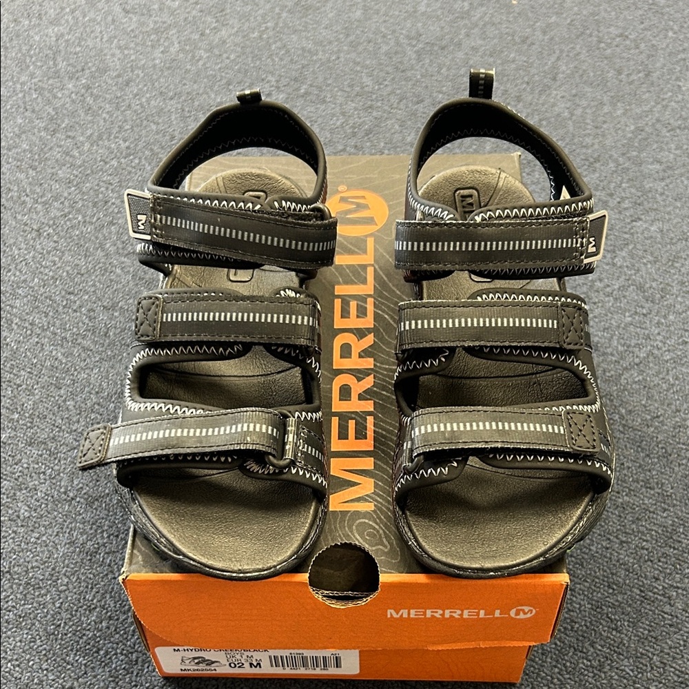 Merrell black boys sandal size 2